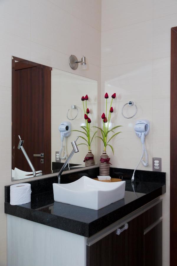 Hotel Itatiaia Tangara da Serra Ngoại thất bức ảnh