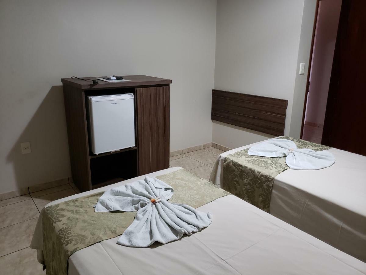 Hotel Itatiaia Tangara da Serra Ngoại thất bức ảnh