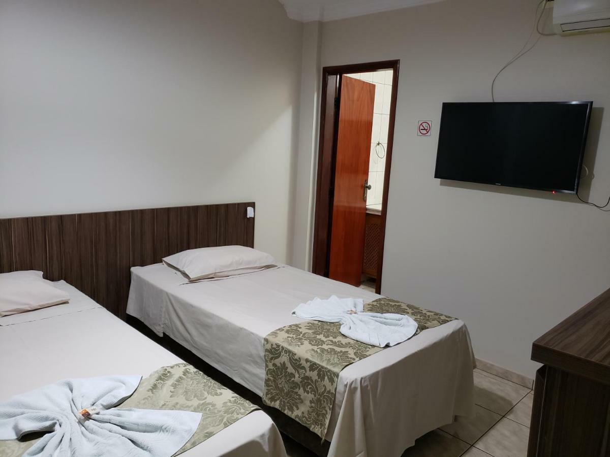 Hotel Itatiaia Tangara da Serra Ngoại thất bức ảnh